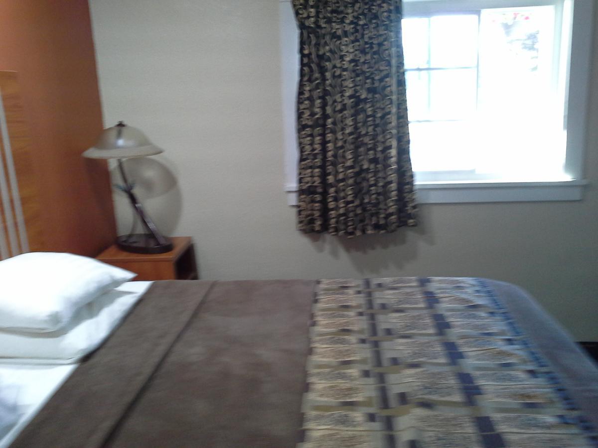 Economy Inn Tonawanda Buitenkant foto