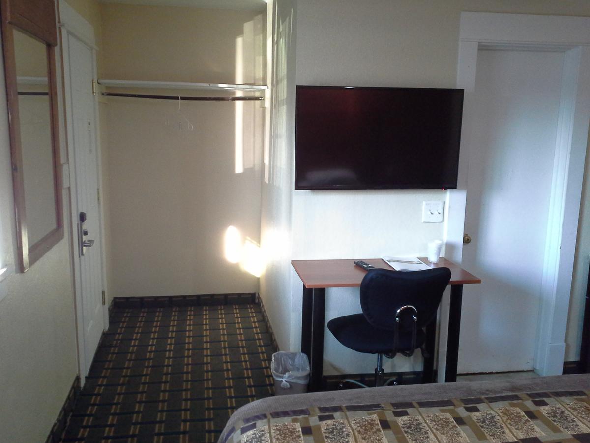 Economy Inn Tonawanda Buitenkant foto